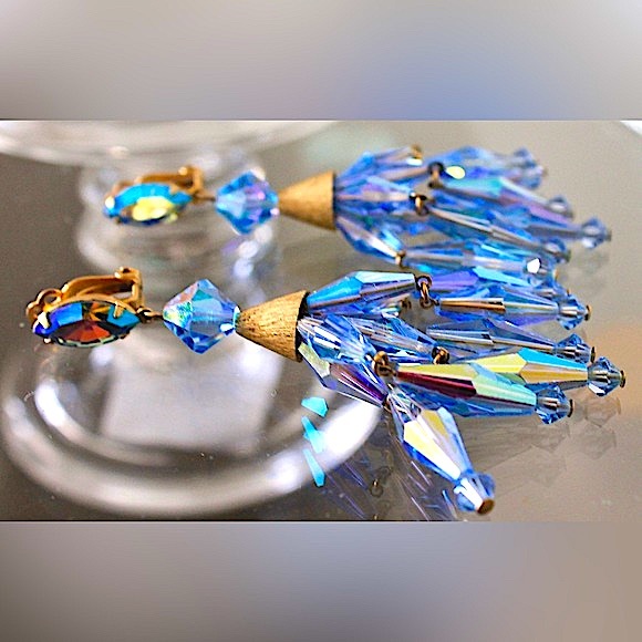 LEWIS SEGAL OF CALIFORNIA EARRINGS CLIP DANGLE BLUE AURORA BOREALIS 3.5 VINTAGE - Picture 4 of 8